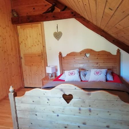 Le Noyer  La Grange Bed & Breakfast エクステリア 写真